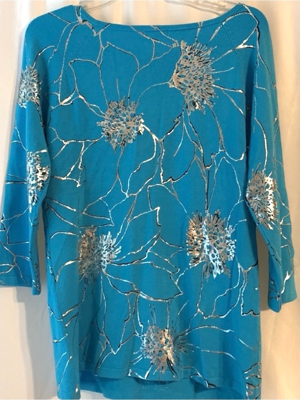 Cache’ Ladies Size Large Blue Silver Quarter Sleeve Spandex Blend Sweater Shirt - Picture 7 of 7